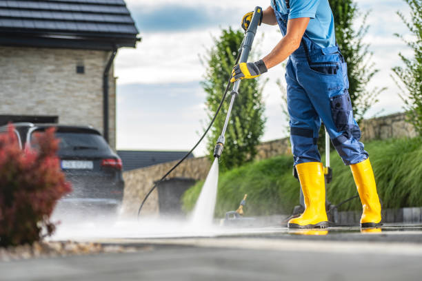 Best Local Pressure Washing Services  in Hinton, WV