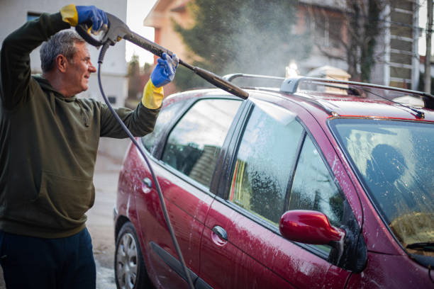 Best Roof Power Washing Services  in Hinton, WV